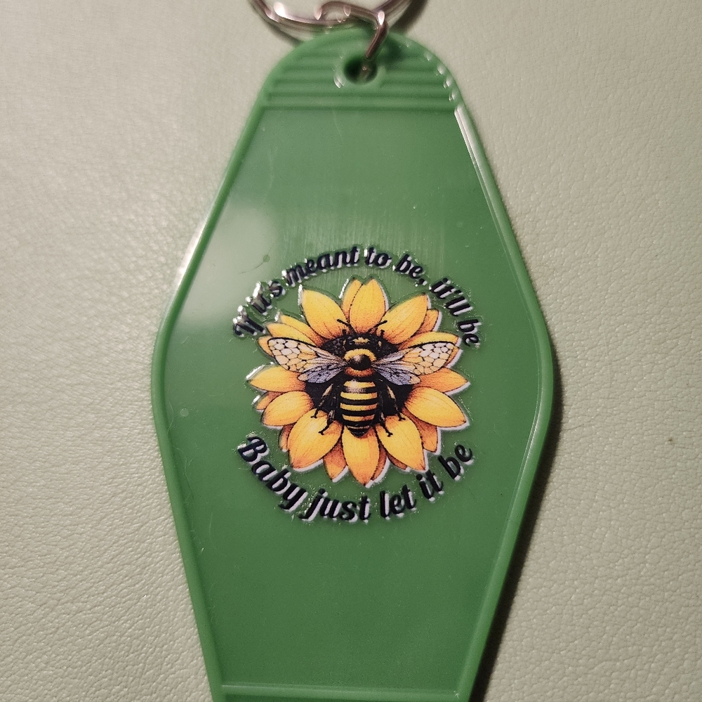 Green Keychain with Bee and Sunflower Design